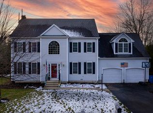 5 Flannery Ln, Wrentham, MA 02093