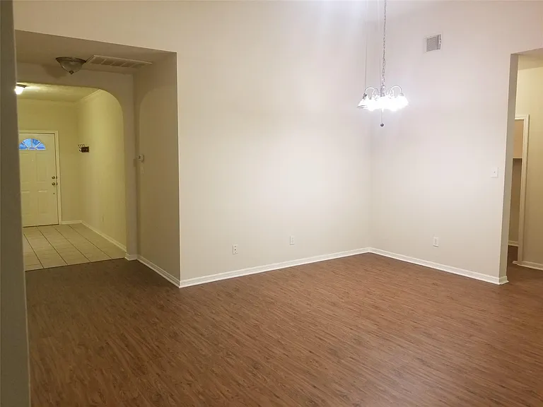 2406 Hawks Rd — Photo 15