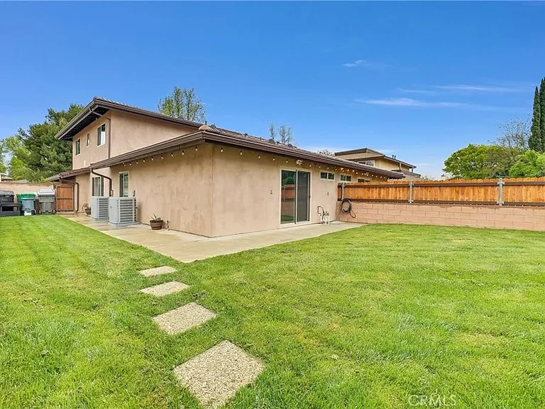 2644 Sycamore Dr — Photo 29