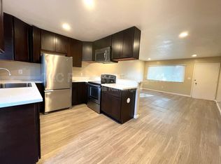 802 Sunset Dr UNIT C, Pacific Grove, CA 93950