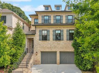 1141 Druid Fields Ct, Decatur, GA 30033