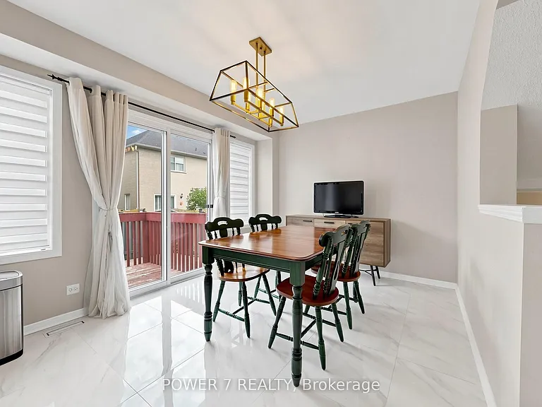 117 Saint Urbain Dr — Photo 12