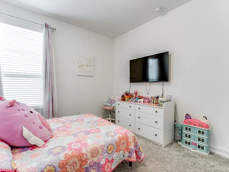 1304 Starling St — Photo 25