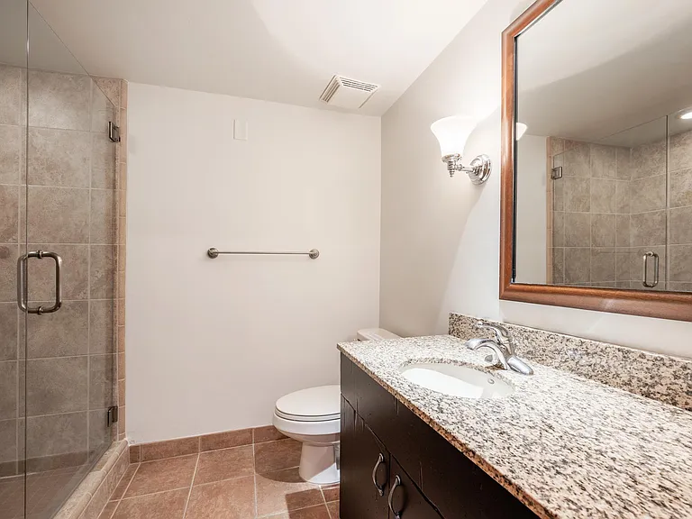 2260 Park Ave #9 — Photo 11