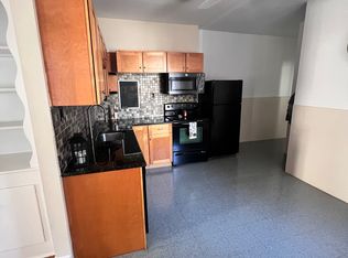 16 Leavitt St #2, Salem, MA 01970