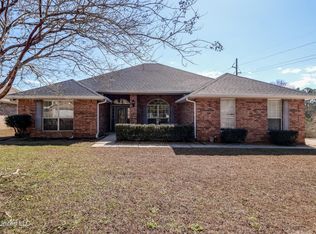 11589 Magnolia Estates Ln, Gulfport, MS 39503