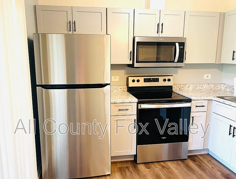 170 S Waters Edge Dr #1 — Photo 5