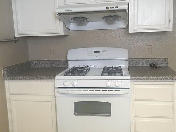 2nd image of 1008 Bird Springs Dr