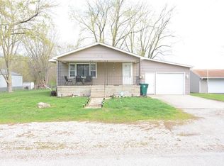 245 Power St, Blue Mound, IL 62513
