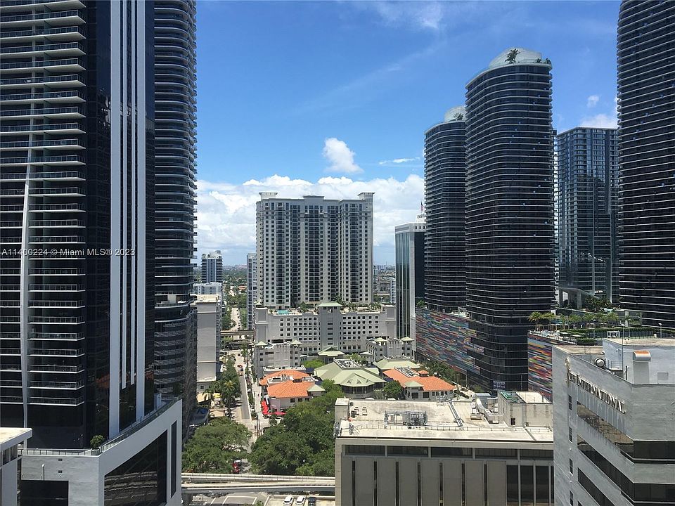 1st image of 951 Brickell Ave APT 2209