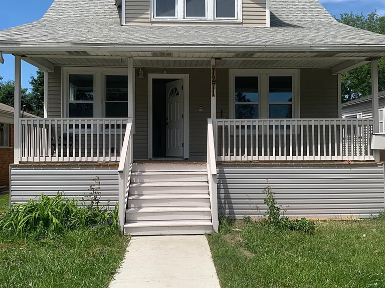 7271 Wiegand Blvd — Photo 1