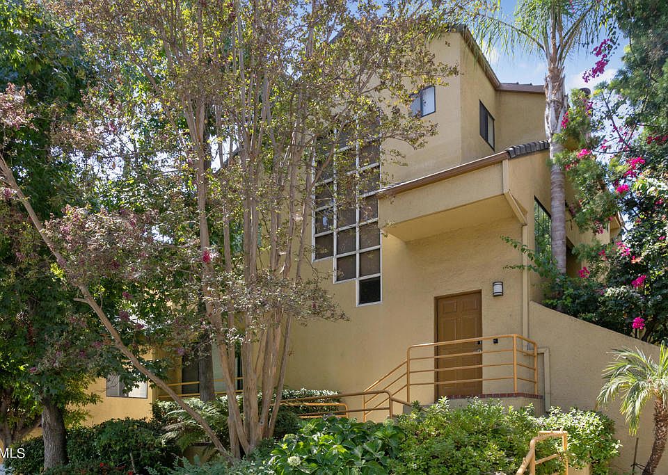 1st image of 795 Magnolia Ave APT 12