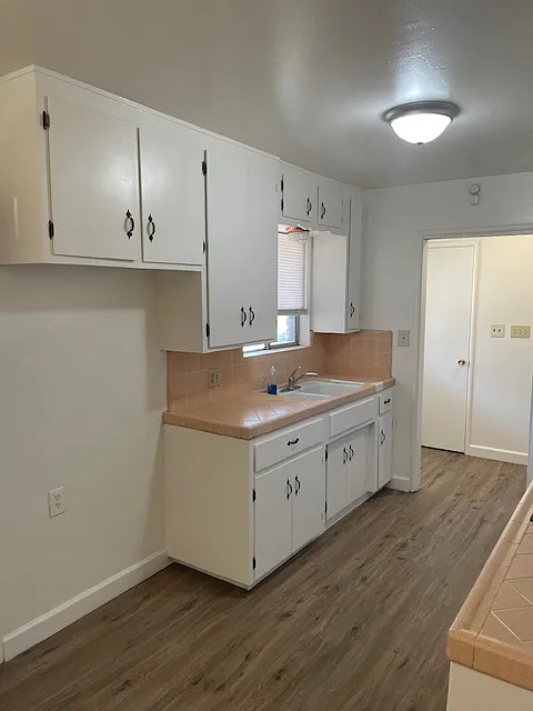 3 bed, 1286 sqft, $2,200 — Photo 4