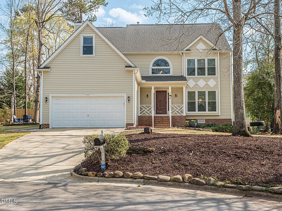 1st image of 330 Bond Lake Dr
