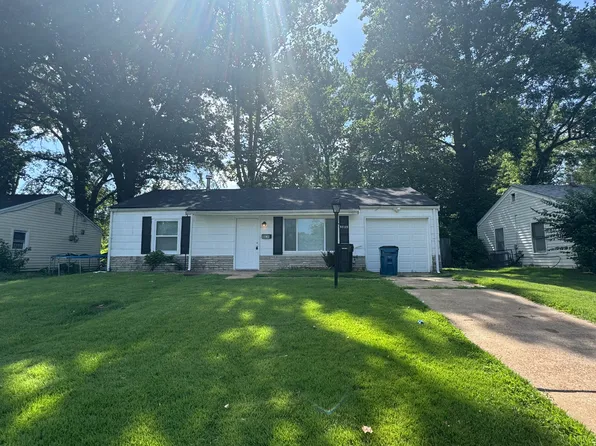 9839 Lorna Ln, Saint Louis, MO 63136
