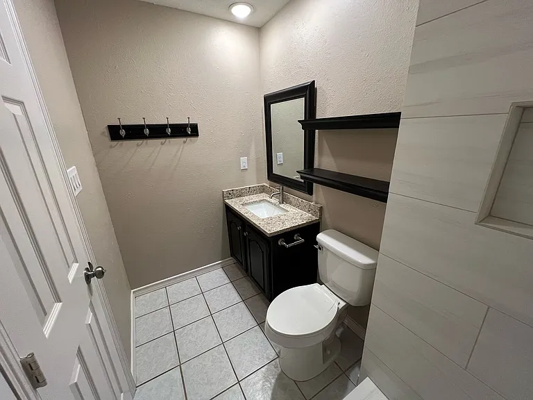 6700 Forestview Dr — Photo 22