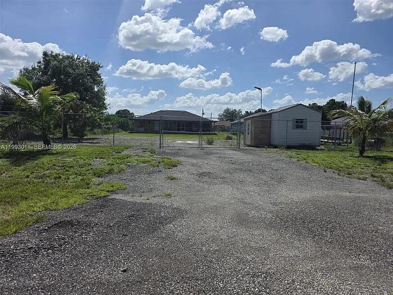 1816 Tomaso Ave — Photo 49