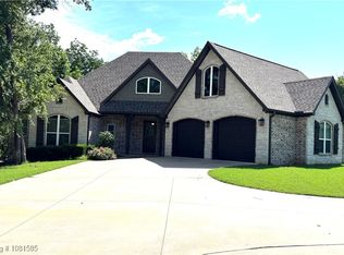 218 Waterfront Cir, Alma, AR 72921