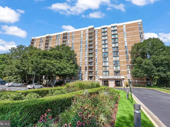 2300 Pimmit Dr APT 504, Falls Church, VA 22043