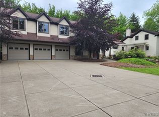 6731 Chestnut Ridge Rd, Orchard Park, NY 14127