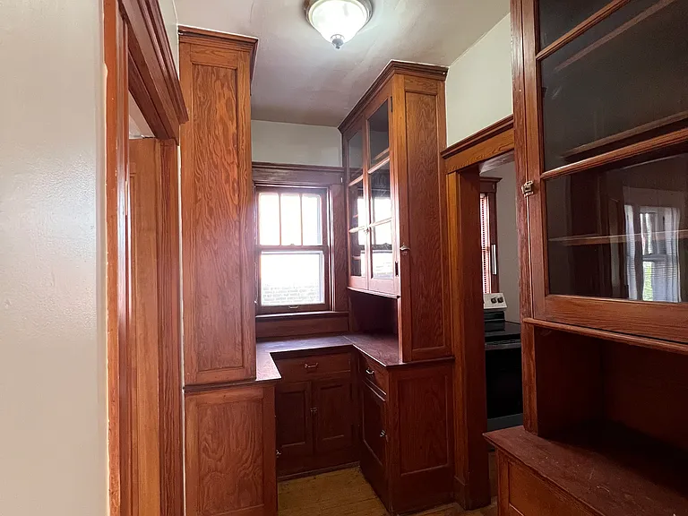 7248 Forsyth Blvd #B — Photo 5