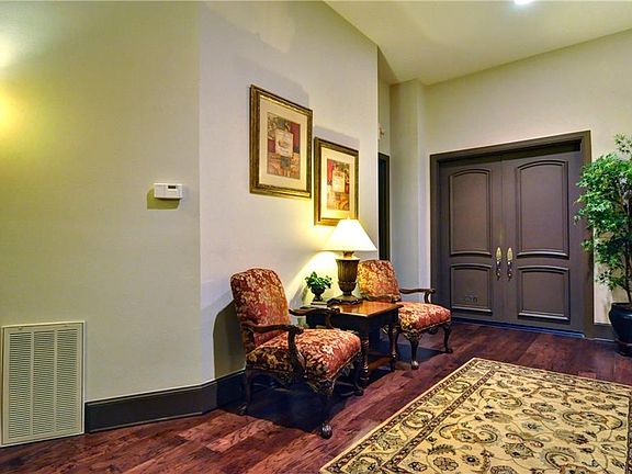3rd image of 601 E 1st St APT 410