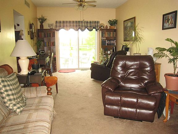 4th image of 22769 Arbor Pointe Dr