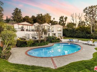 15615 Meadowgate Rd, Encino, CA 91436