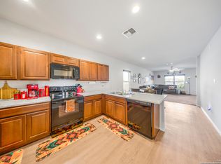 13115 Heathers Reef, Saint Hedwig, TX 78152