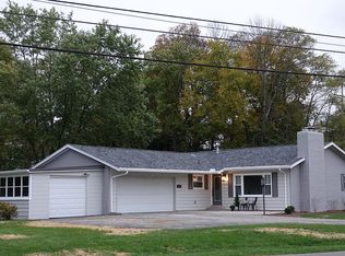 371 Henley Rd, Richmond, IN 47374