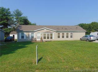 10737 N Reynolds Rd, Dupont, IN 47231