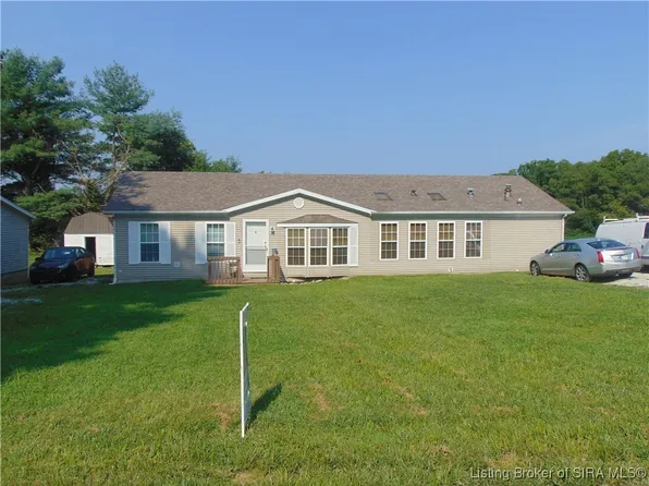 10737 N Reynolds Road, Dupont, IN 47231