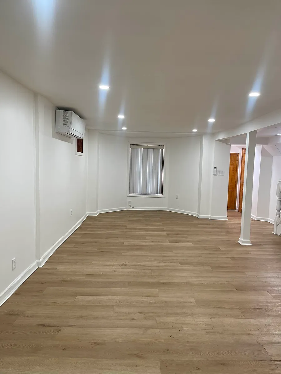 Building Photo - 2322 Cambreleng Ave #GARDEN
