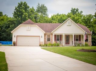 17315 W Todd Ct, New Berlin, WI 53146