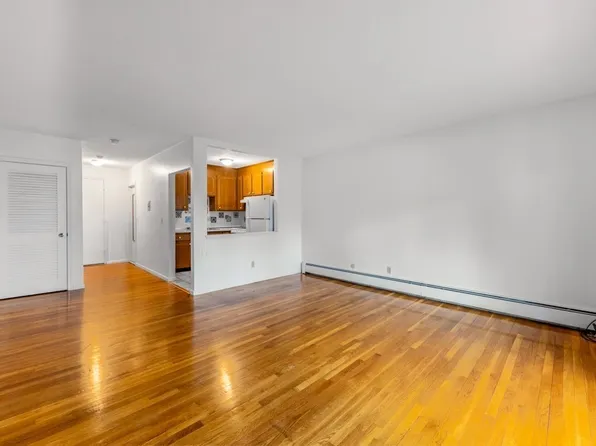 135 Granite Ave APT 48, Dorchester, MA 02124