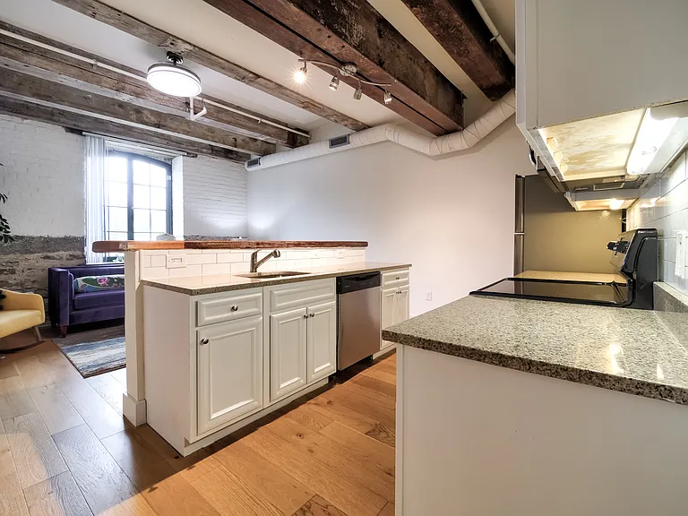 Piedmont Flour Mill Lofts — Photo 19