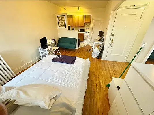 Rented by Prospect Heights Realty, Corp. | media 7