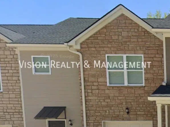 8330 Triple Crown Dr, Douglasville, GA 30134