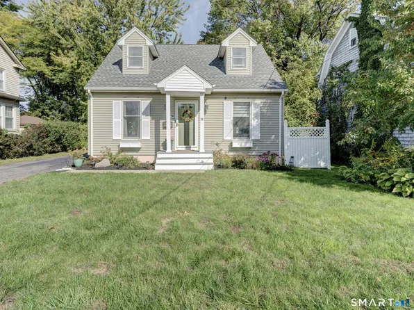 98 St James Street, West Hartford, CT 06119