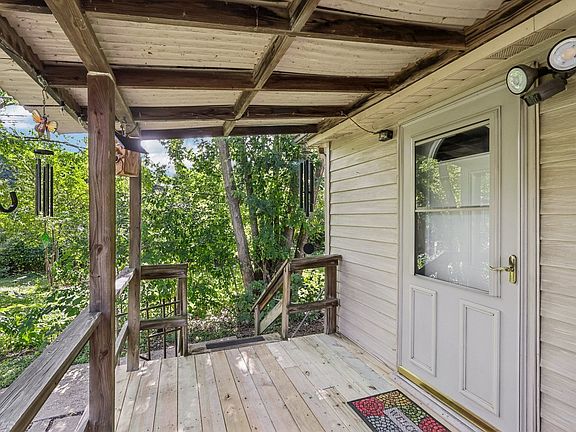 4th image of 38528 N Drexel Blvd
