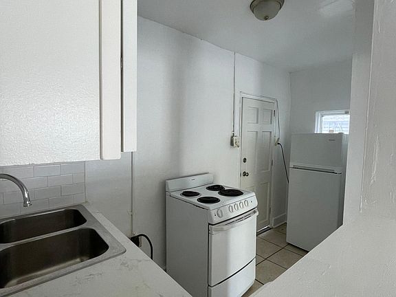 4th image of 4320 Baronne St