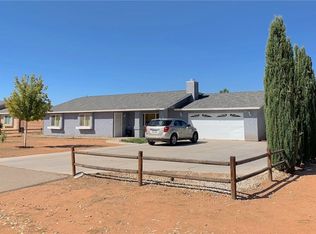 15104 Nanticoke Rd, Apple Valley, CA 92307