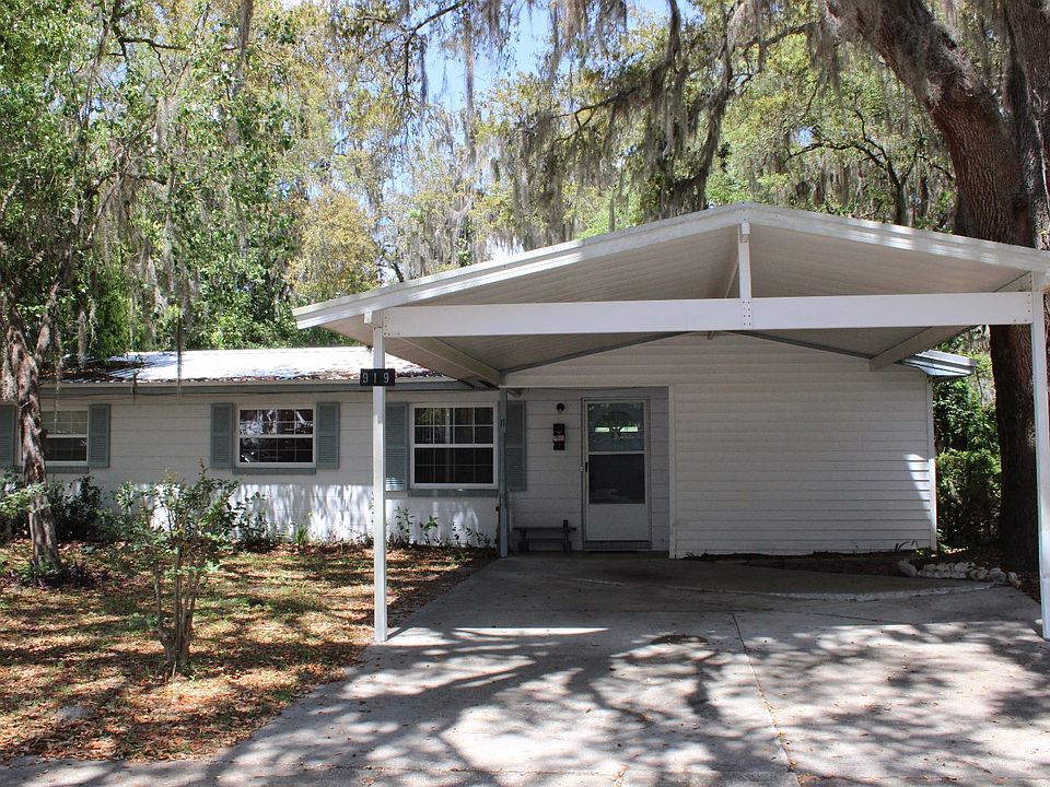 1st image of 919 NW Indian Shore Dr