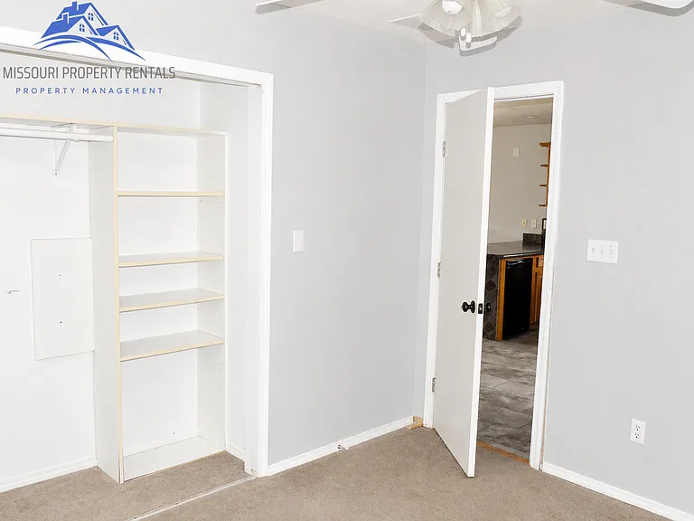 216 Spring Meadows Pkwy — Photo 14