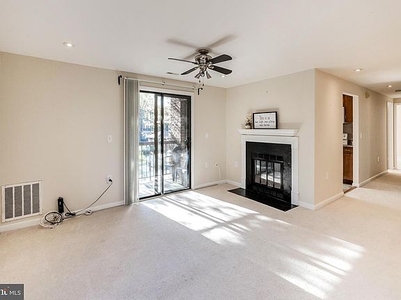 4th image of 13201 Chalet Pl #9-202