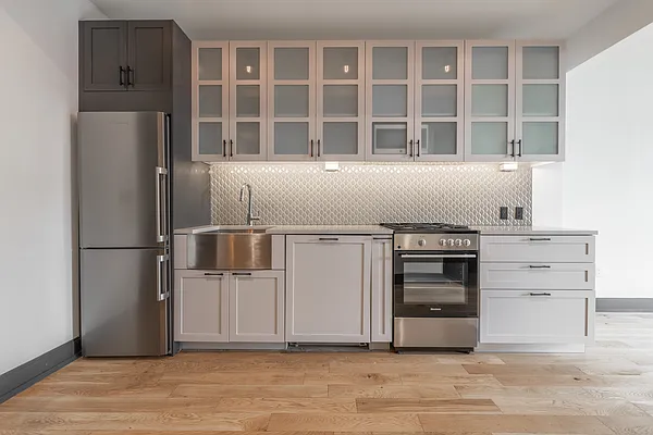 Rented by The KCI Group | media 8