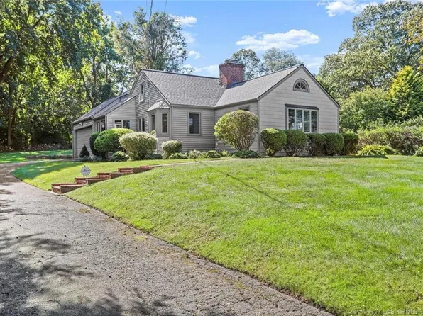 464 Church Hill Road, Trumbull, CT 06611