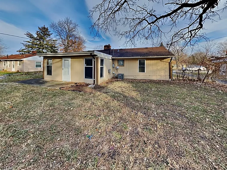 314 Neola St — Photo 12