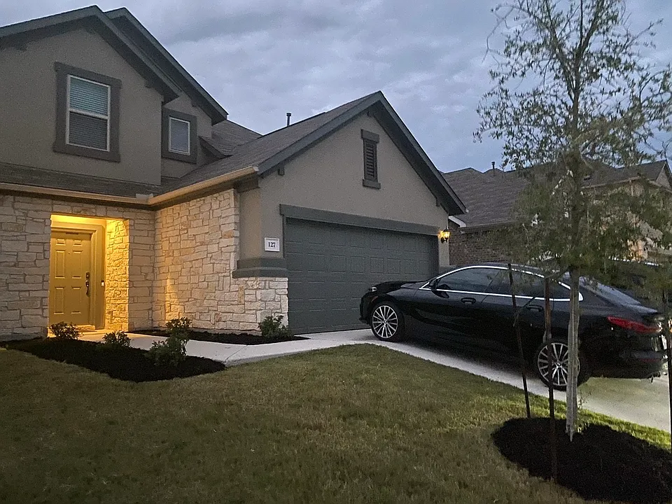 127 Satsuma Dr