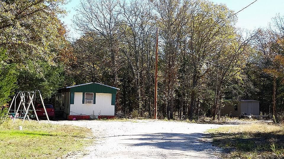 2nd image of 687 Tater Hill Rd